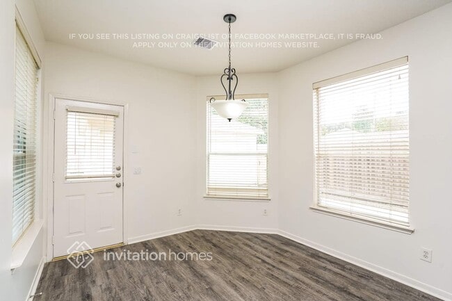 Photo - 12802 Magnolia Leaf St