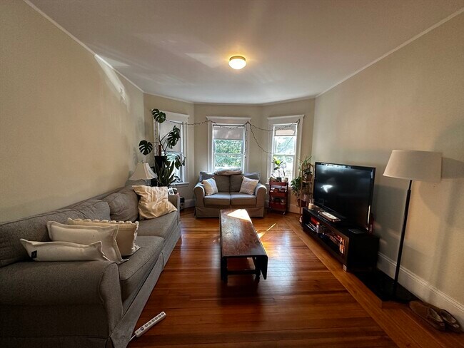 Photo - 17 Hunnewell Ave Apartamento Unidad 2