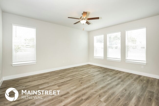 Photo - 816 E Voorhis Ave