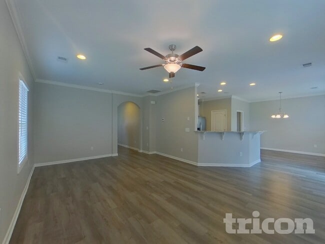 Photo - 618 Grantleigh Dr