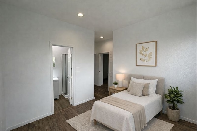 Photo - 555 N La Cadena Dr Unit 3