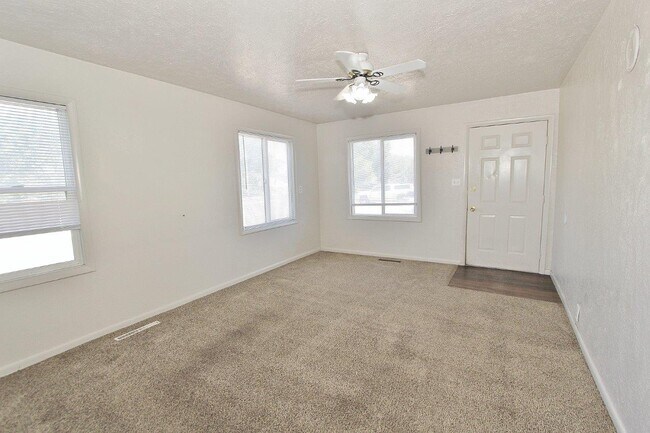 Photo - 2303 3rd St S House