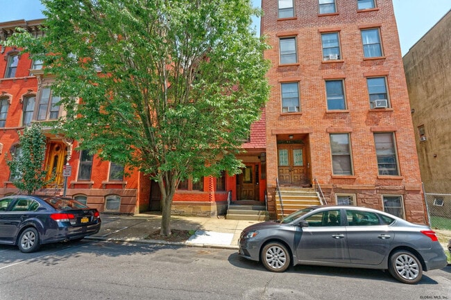 Photo - 150 2nd St