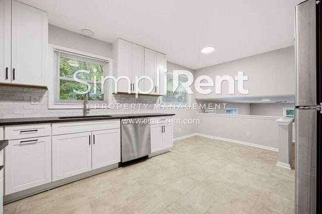 Photo - Beautifully Updated 4 Bedroom Home in Decatur! -1st month's Rent FREE with a 13-month lease!