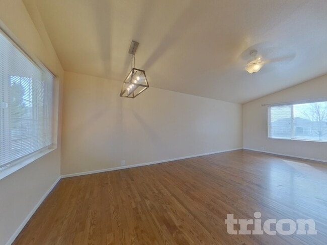 Photo - 6967 Summer Grace St