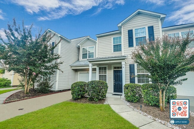 Building Photo - MOVE IN SPECIAL - $500 OFF Rental