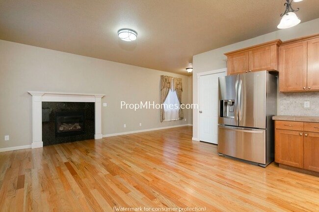 Photo - Charming Four Bedroom Home in Aloha on Quiet Cul-De-Sac!