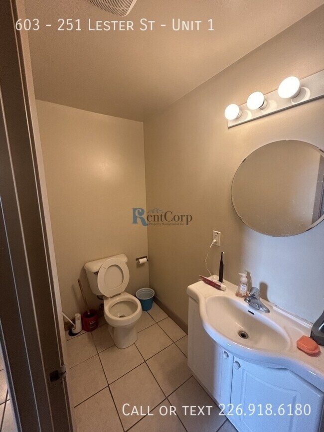 Photo - 251-251 Lester St Unité 1