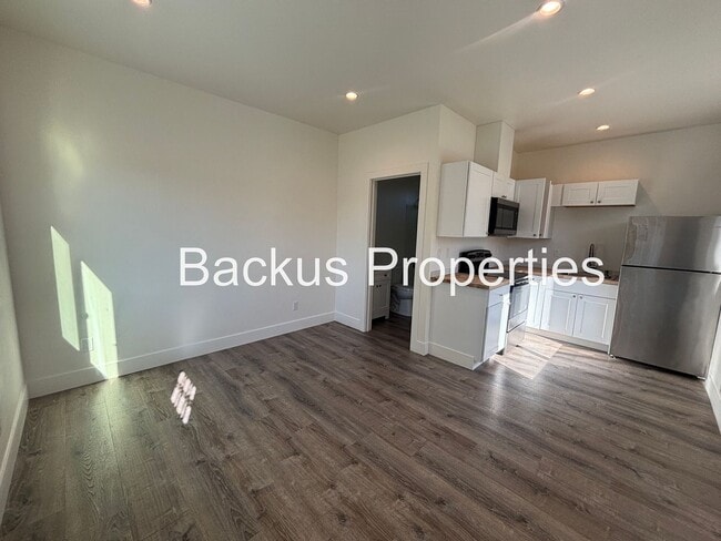 Photo - 1436 Kenneth St Unit C