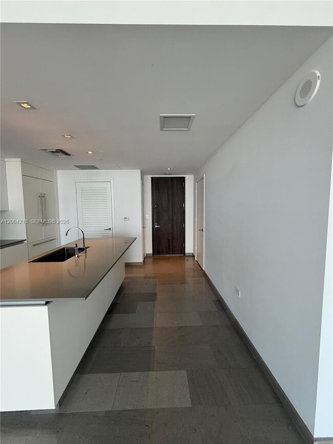 Photo - 68 SE 6th St Unit 2506