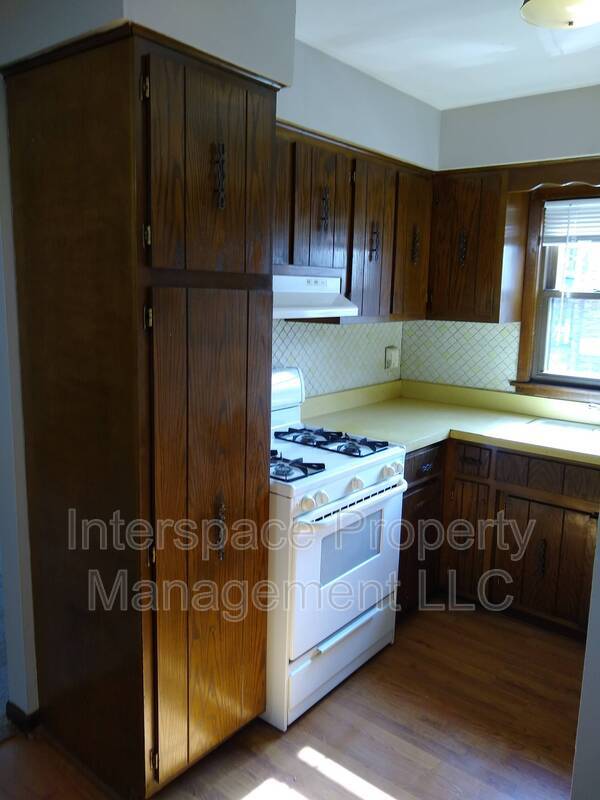 Building Photo - 7017 99th St