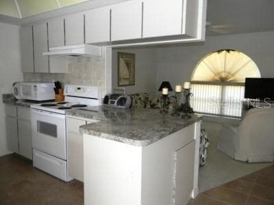 Photo - 18371 Edgewater Dr