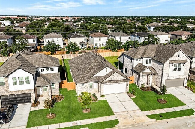 Building Photo - 7606 Terramar Bay Ln Rental