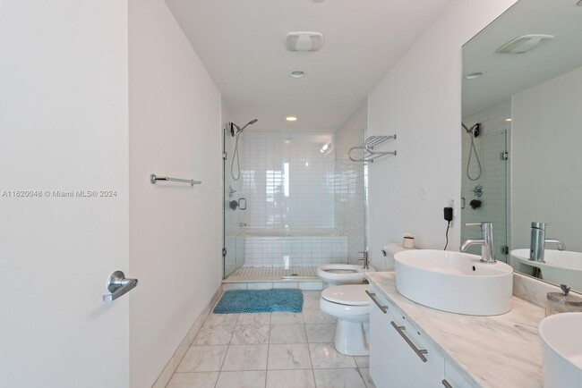 Photo - 888 Biscayne Blvd Condo