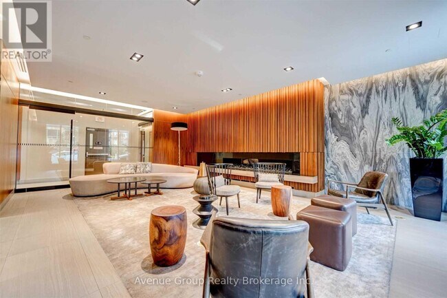 Photo - 125 Redpath Ave Unité 2512