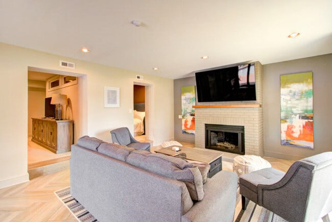 Photo - 11940 Springpoint Ln Unit ID1293792P