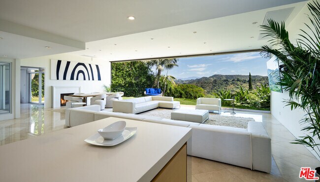 1466 Bel Air Rd