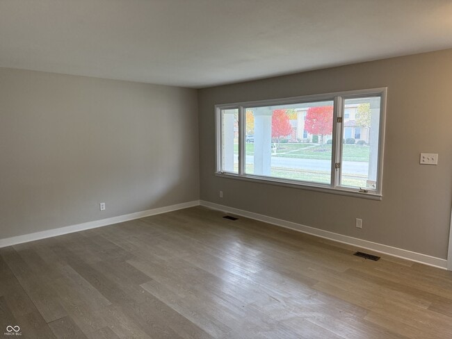 Photo - 223 Carlin Dr