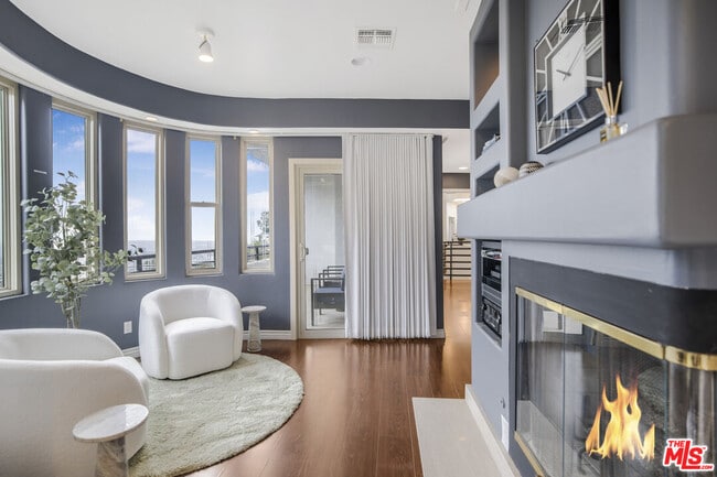 Photo - 8507 Franklin Ave