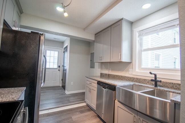 Photo - 79 Gillis Rd