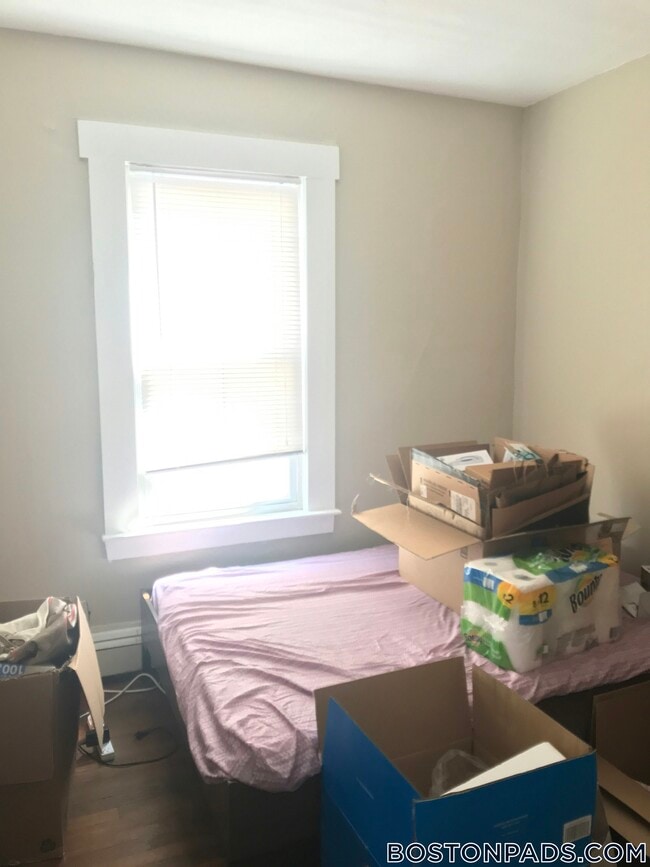 Photo - 357 Windsor St Unidad 2