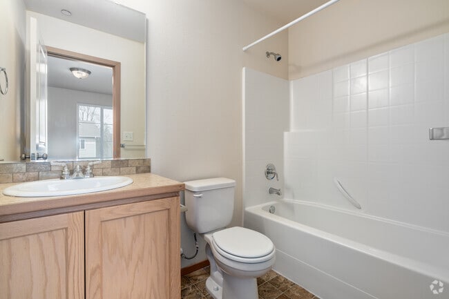 2BR, 2.5BA - 1,106SF - First Bathroom