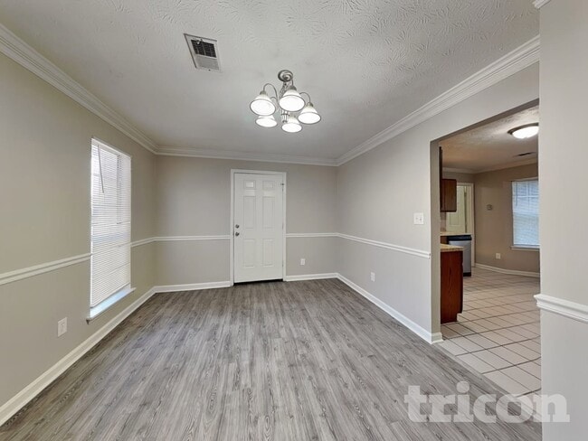 Photo - 5625 Longbow Dr