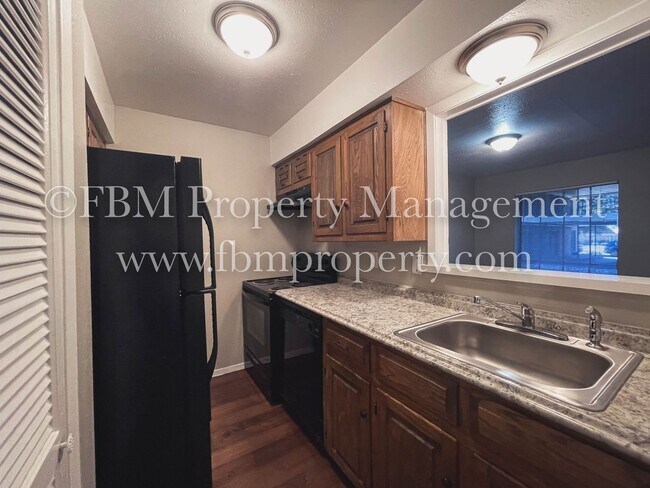 Photo - Marvin Place, Unit 108 - Adorable 2 Bedroom, 1.5 Bathroom Apartment Home in Waxahachie, TX! Unit 108