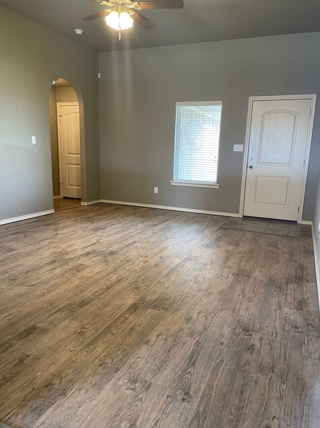 Photo - 3 bed 2 bath - Frenship ISD