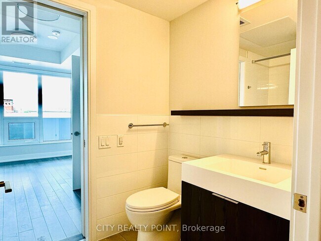 Photo - 2525 Bathurst St Unit 510