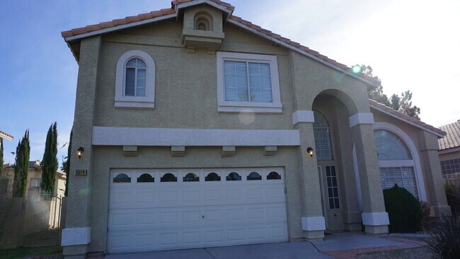 Photo - 4 Bedroom Home in Summerlin with NO HOA