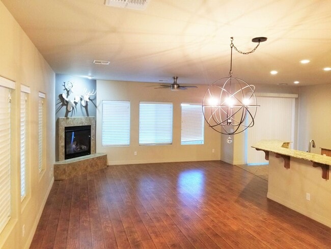 Photo - Beautiful, Pet Friendly, Multi-level, 2110 sqft, Luxury Townhouse w/A/C! 3 Bed, 2.5 Bath, + Loft ...