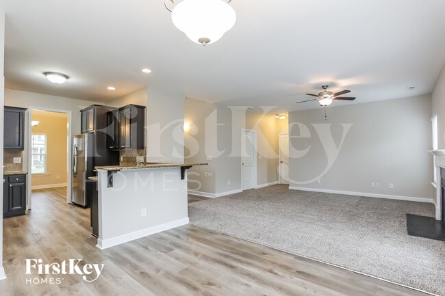 Photo - 138 Marsh Creek Dr