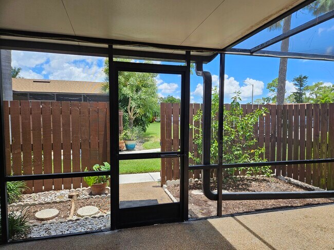 Photo - 15451 Crystal Lake Dr House