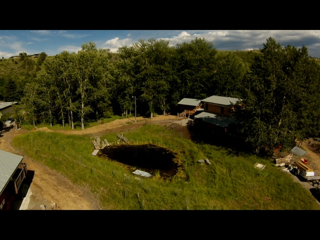 Photo - 1305 S Church Ave Unidad Main Building