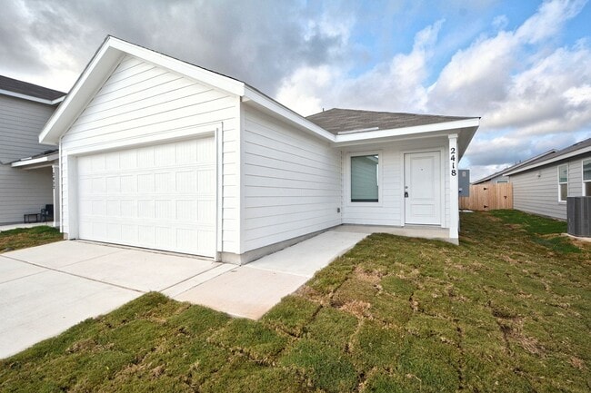 Photo - 2418 Legends Crk