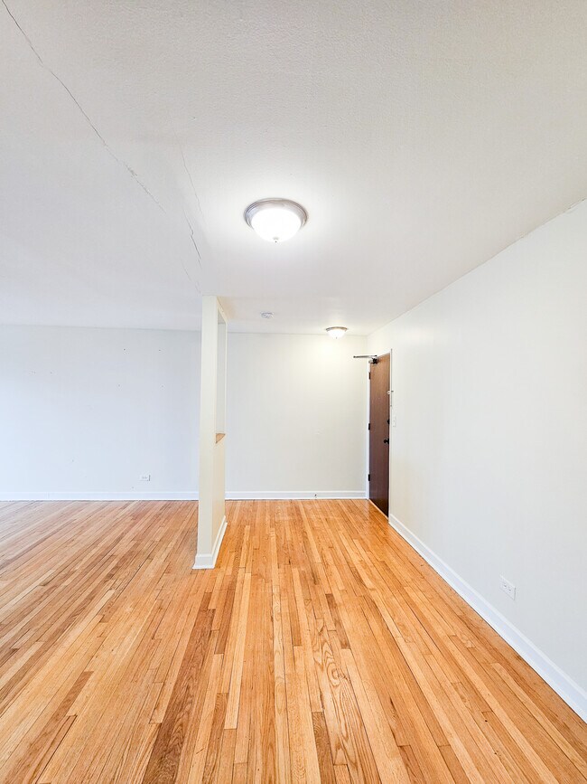 Photo - 1745 W Highland Ave Unit #108