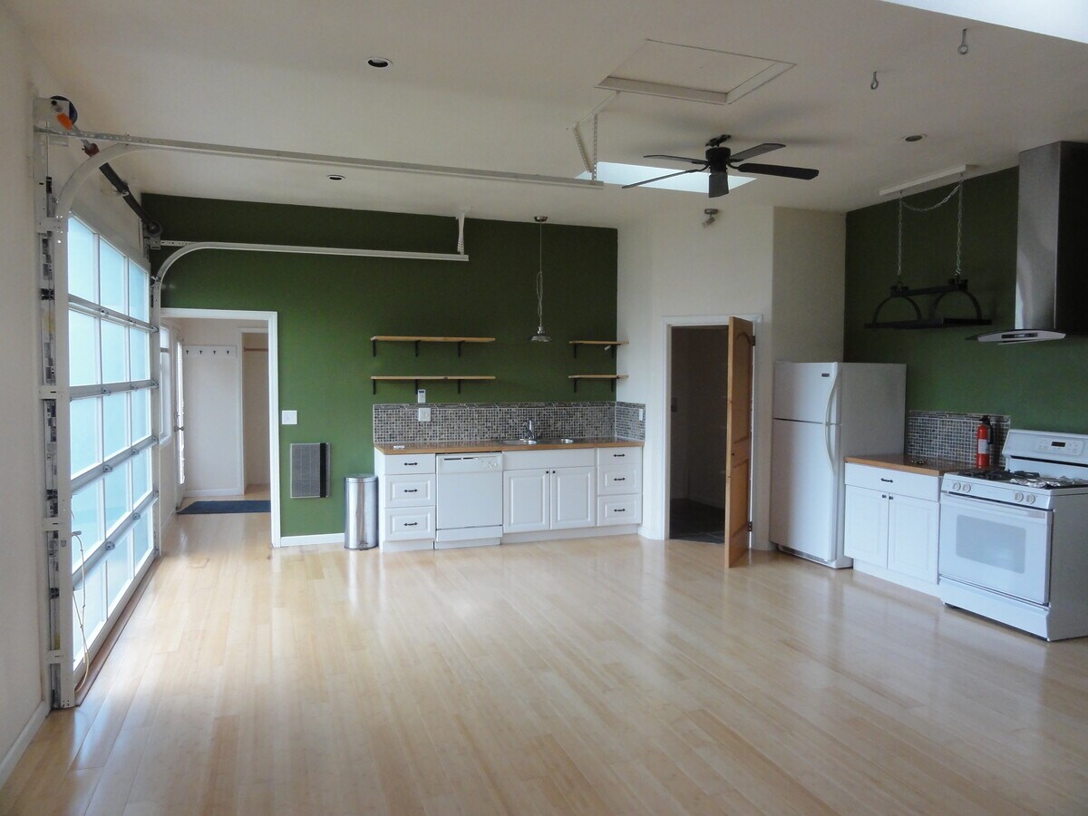 Photo - 110 Carter Dr