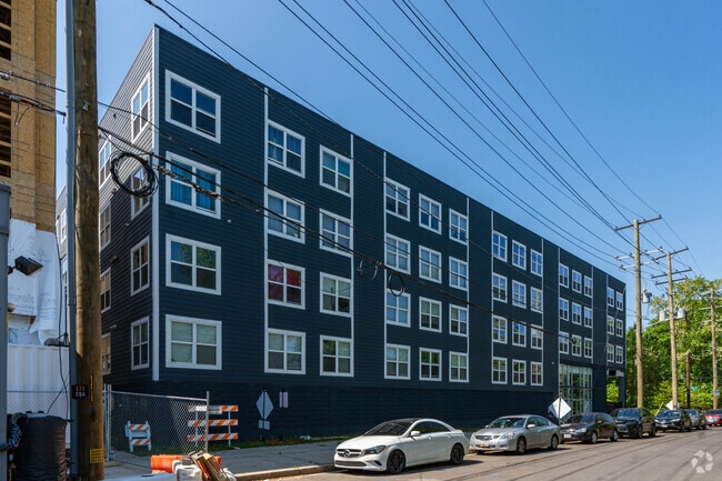 The Turner Flats at Beulah Crossing - The Turner Flats at Beulah Crossing Apartments