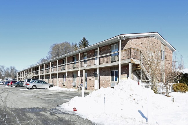 Valley Oak Apartments - Valley Oak Apartments