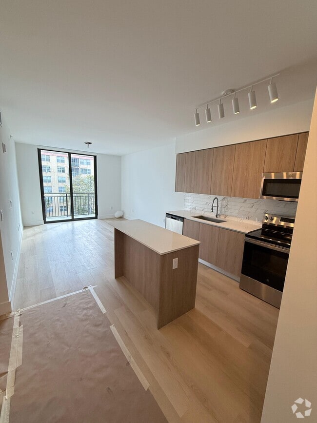Building Photo - 11645 NE 20th Dr Unit A5 Rental