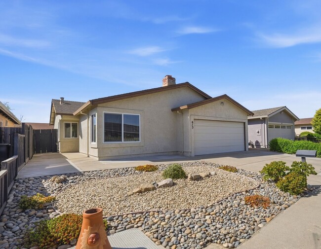 Building Photo - Desirable Adult Community! (55+ years of age community)