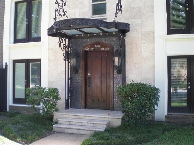 Photo - 10119 Regal Park Ln Unit 205