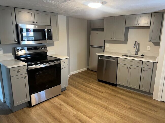 Photo - 1 Allen St Unit 1