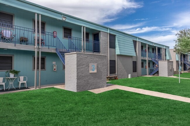 Sun Valley Apartments
