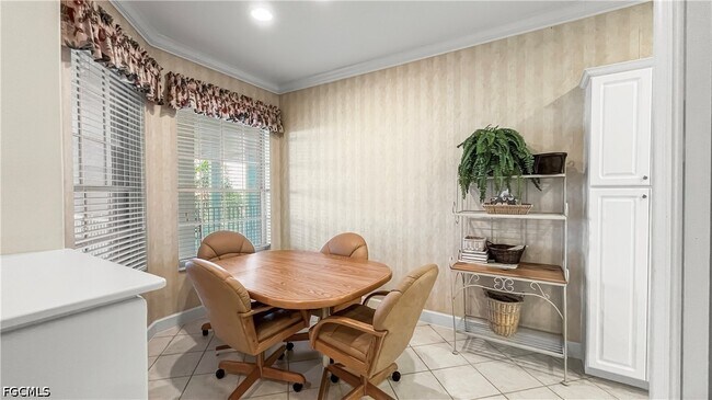 Photo - 9121 Southmont Cove Unit 304