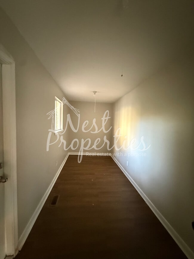 Photo - 233 E Cambridge Ave