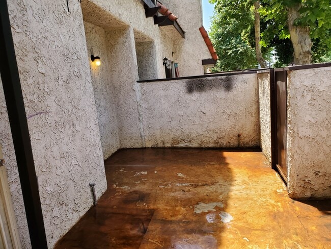 bbq area - 12330 Osborne St Unit 94