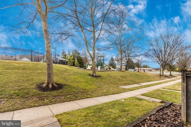 Photo - 18917 Highstream Dr