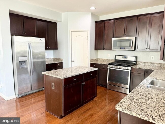 Photo - 7 Coulter Ln